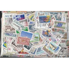 France 300 different special stamps and large (Stamps for Collectors)