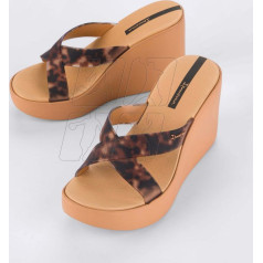 High Fashion Slide W 83520-AQ405 / 37.0 flip flops