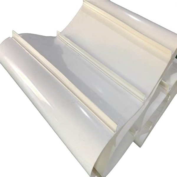 White Industrial Drive Belt PVC Circular Conveyor Belt - with Baffle Plate