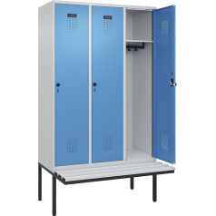 kaiserkraft | Spind Evolo Plus Sitzbank | 3 Abteile | lichtgrau/lichtblau | B 1200 mm | Sicherheits-Drehriegel | mit auskragender Sitzbank | Kunststoff