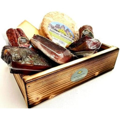 BAVAREGOLA South Tyrol Gift Box with 7 South Tyrolean Specialities - Gift Basket Filled with Bacon, Cheese, Salami - Enjoyment Gift for Men and Women