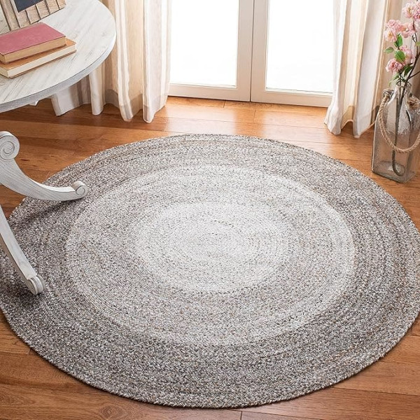 Safavieh Braided Collection BRD802B Hand-Woven Area Rug, 5' Round, Beige