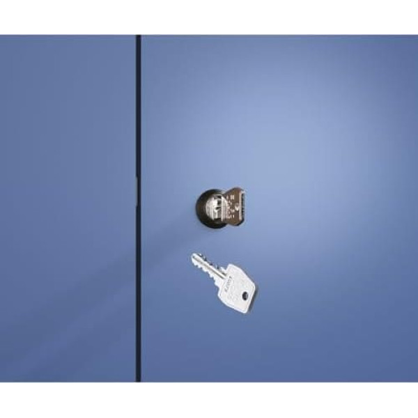 C+P | Doppelstock-Spind Classic Plus Sitzbank | 3 Abteile | lichtgrau/fernblau | B 1200 mm | Zylinderschloss | auskragend | Kunststoff