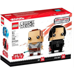 Rey & Kylo Ren™ - Limited Edition - Match Rey against Kylo Ren™ in a LEGO® BrickHeadz Lightsaber duel!