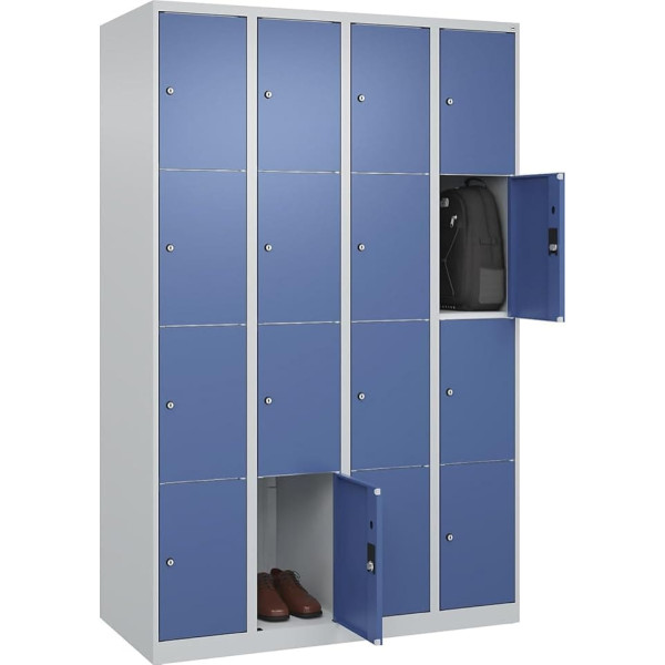 C + P Möbelsysteme C+P | 4er-Schließfachschrank Classic Plus | 4 Abteile | lichtgrau/fernblau | B 1200 mm | 16 Fächer | mit Bodengleitern